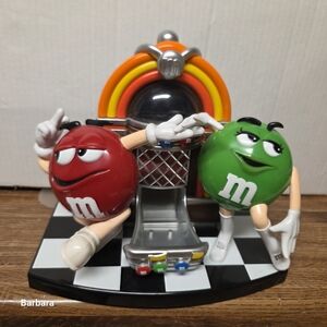 Vintage 2004 Mars M&M's Rock 'n Roll Cafe Jukebox Candy Dispenser